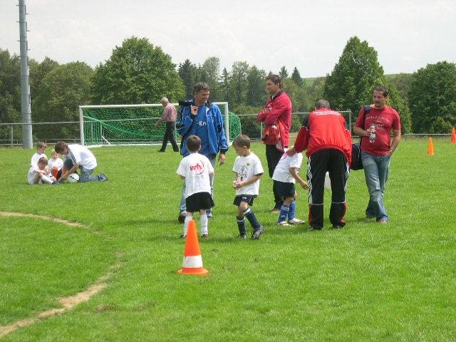 Tag des Kinderfussballs beim TSV Pfronstetten - Bambini - 19.JPG